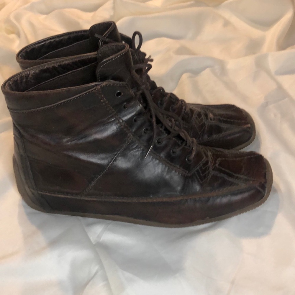 💥3/$40💥Ingeldew Brown Leather Boots Size 6